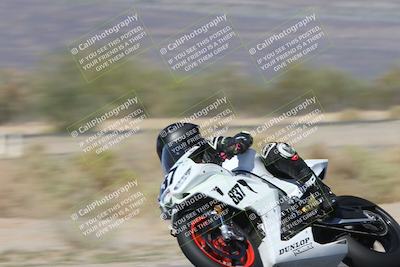 media/Nov-01-2025-CVMA (Sat) [[fc0f7531b8]]/Race 7-Formula Twins-Formula 40 UL/